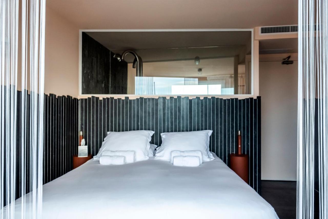 Hotel La Reine Jane Hyères Esterno foto