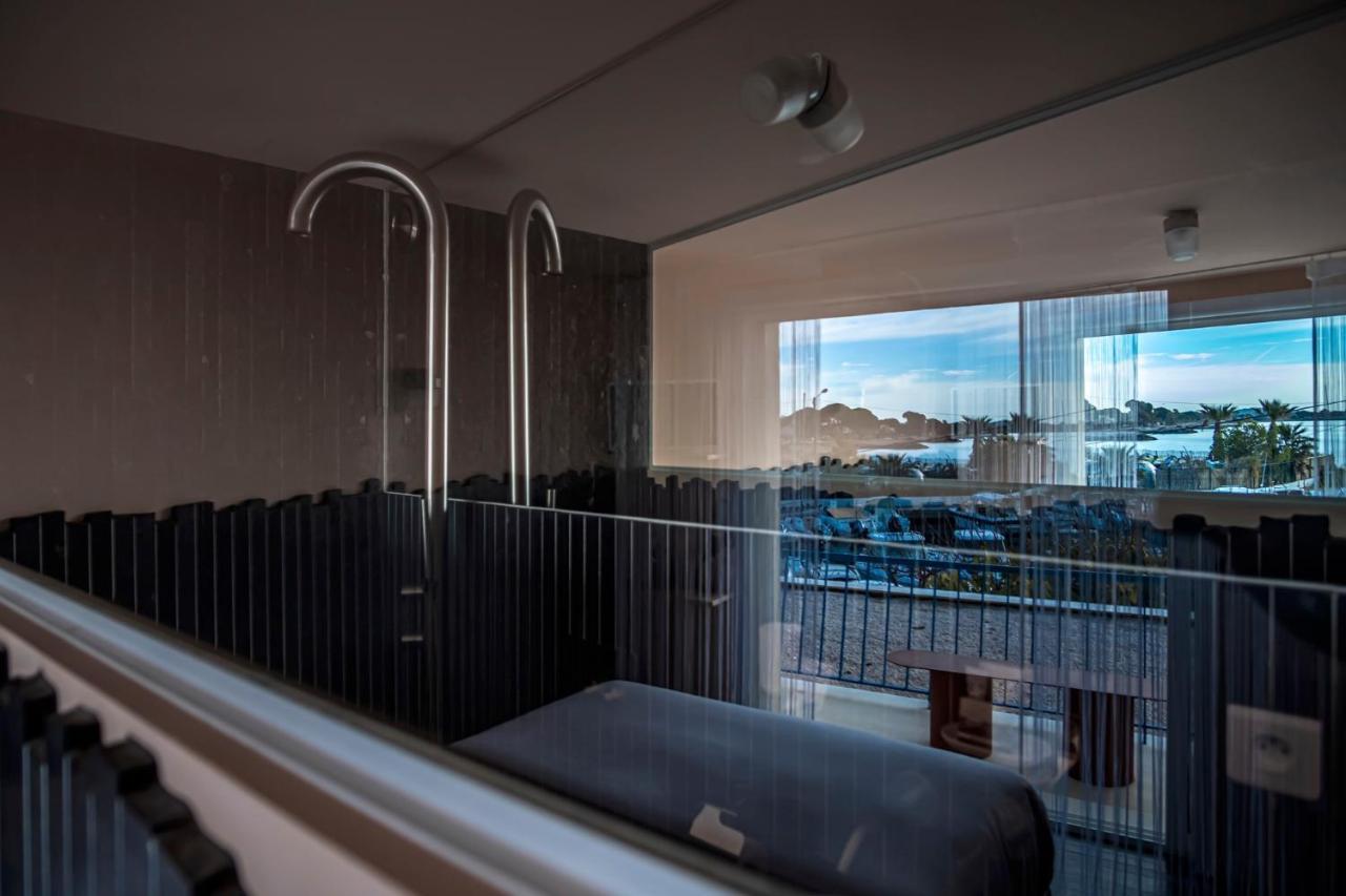 Hotel La Reine Jane Hyères Esterno foto