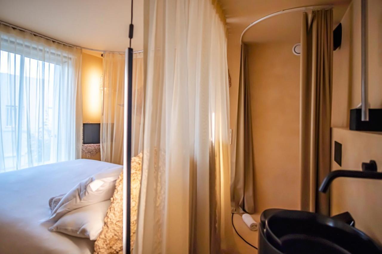 Hotel La Reine Jane Hyères Esterno foto