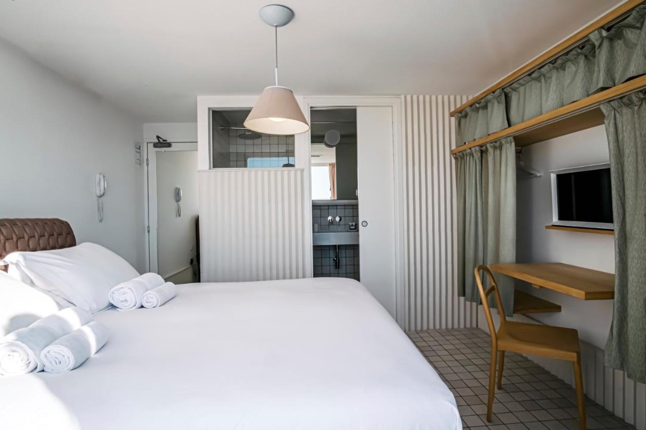 Hotel La Reine Jane Hyères Esterno foto