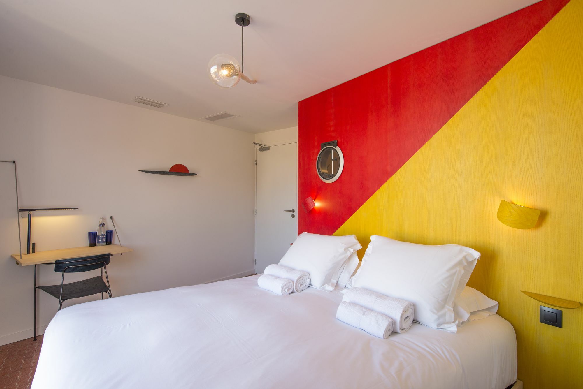 Hotel La Reine Jane Hyères Esterno foto